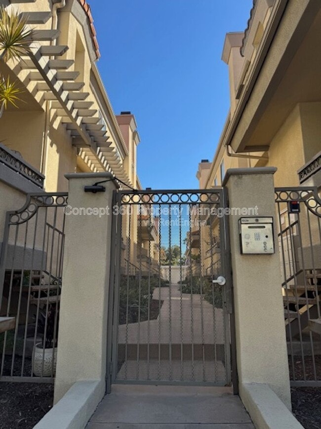 Building Photo - 3536 Linden Ave