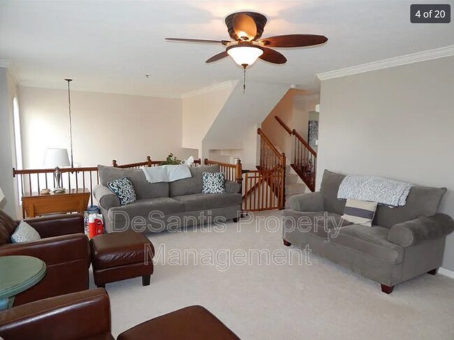 Building Photo - 1115 Linden Vue Dr