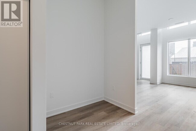 Building Photo - 9 Tecumseth St.