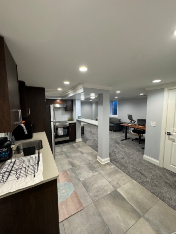 Foto del edificio - 6511 Oliver Ave S