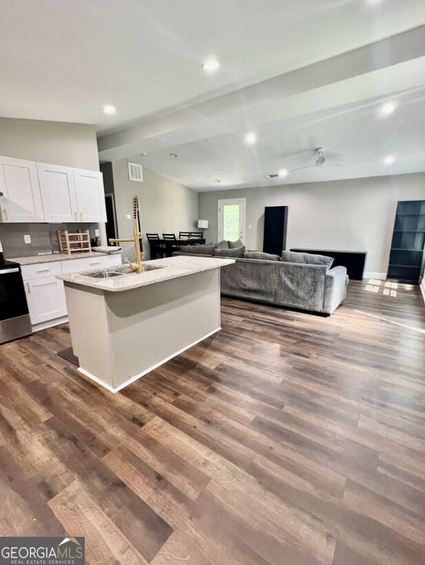 Building Photo - 2752 Santa Barbara Dr NW