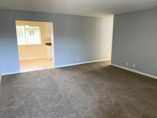 Building Photo - 37543 Wilburn Pl