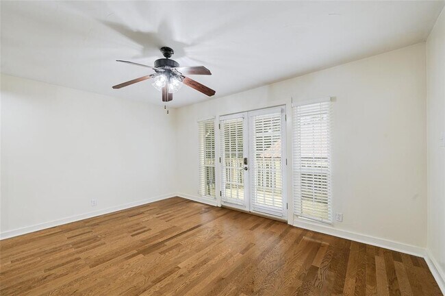 Foto del edificio - 1510 W 6th St