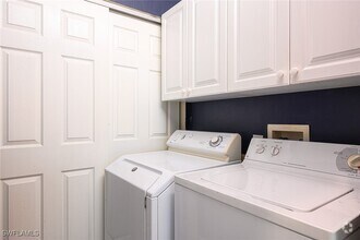 Building Photo - 5125 Cedar Springs Dr