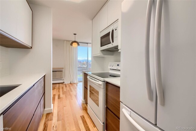 Building Photo - 2 br, 2 bath Condo - 955 Eudora Street 901E