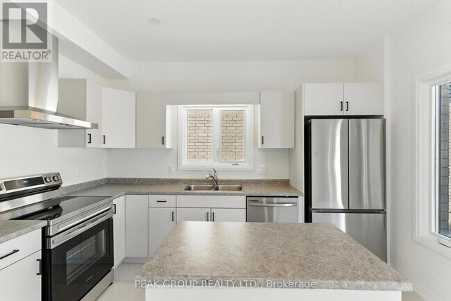 Building Photo - 1022 Kraft Rd