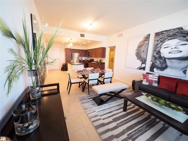Foto del edificio - 1590 Cameron Samuel Ln