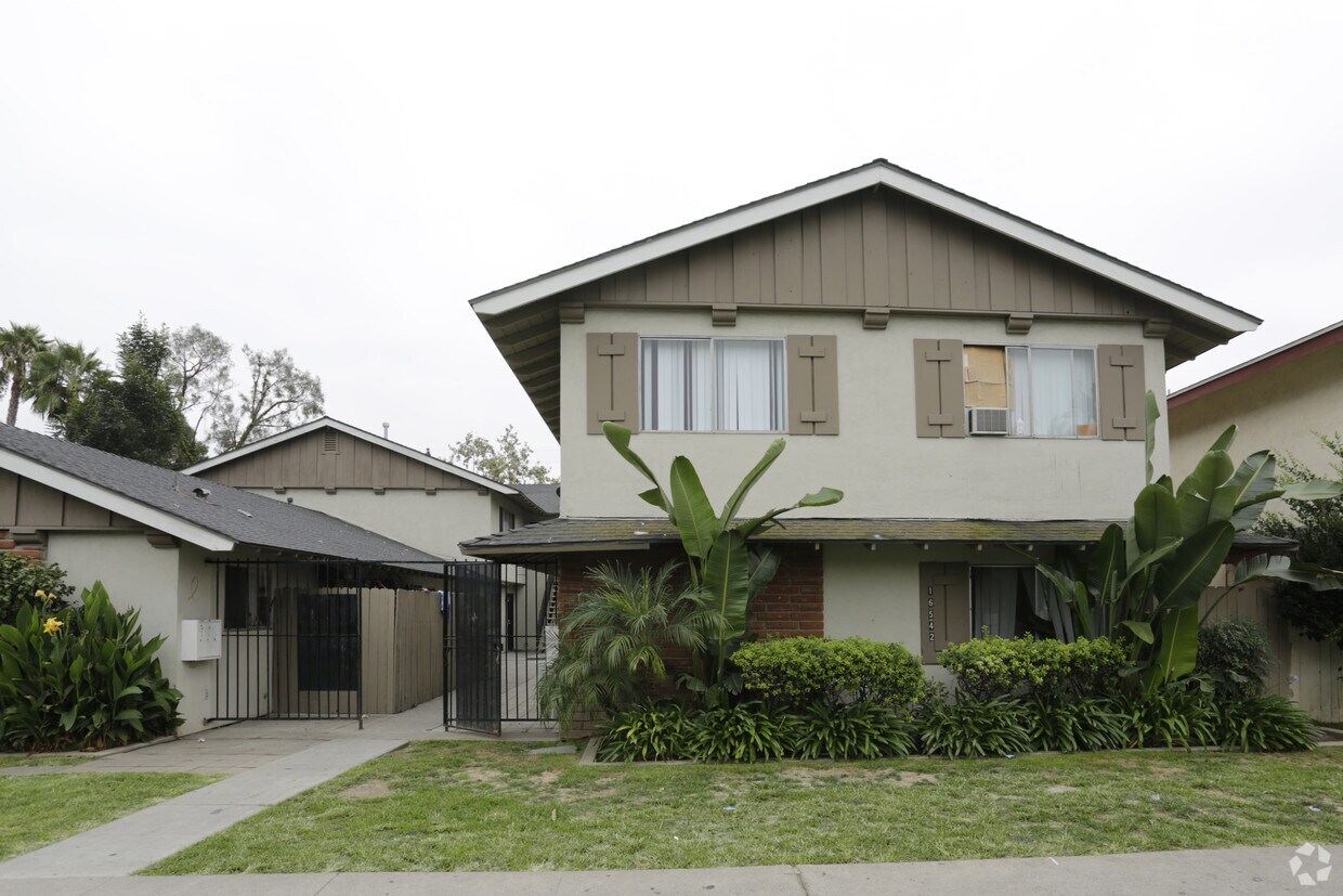 Building Photo - 16542 Alliance Ave