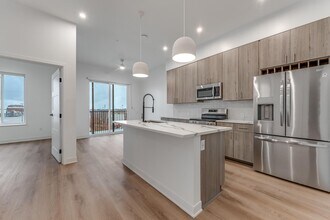 Building Photo - Lumen Luxury Lofts