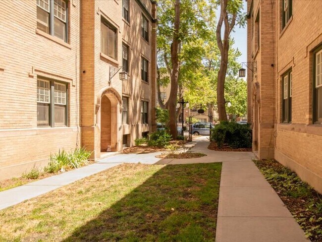 Building Photo - Cap Hill Beautiful 2 Bed Charming and Light Filled condo in the Blenheim