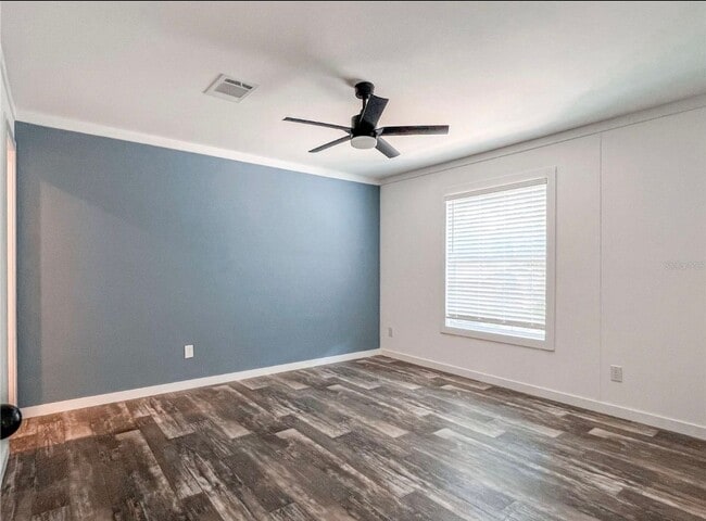 Building Photo - 5/3 Brooksville Available Now