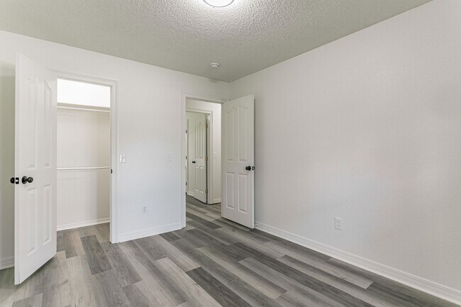 Building Photo - Beautifully Renovated 3/2 Home for Rent!