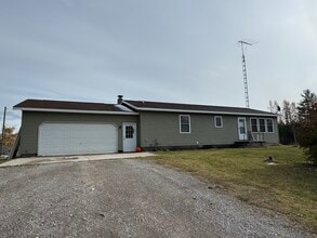 Building Photo - 10437 Indian Reserve Rd