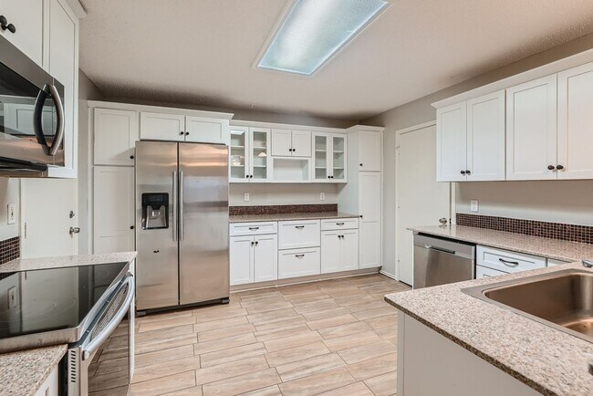 Foto del edificio - Ready for Rent!