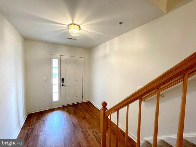 Building Photo - 22749 Bayside Way