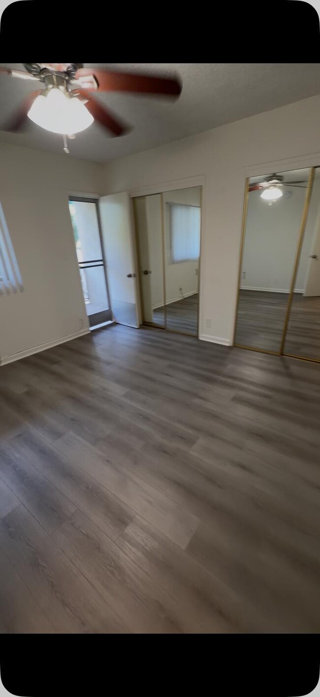 Building Photo - Tara Laga Apartments