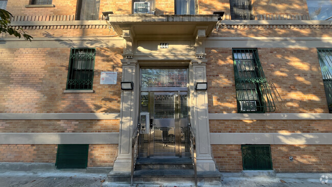 Entrance Photo - 444 W 167th St