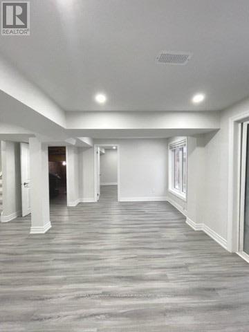 Building Photo - 18 Malthouse Cres