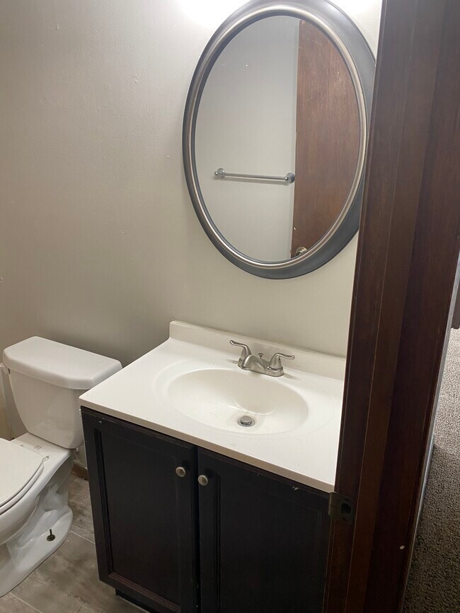 Bathroom - 212 N Acadia Ave