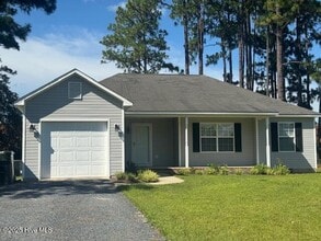 Building Photo - 155 Pecan Grove Dr