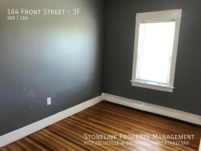 Building Photo - 164 Front Street