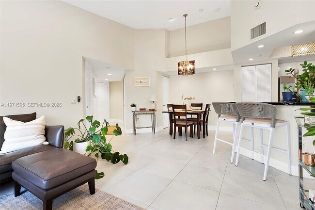 Building Photo - 2009 SE 10th Ave