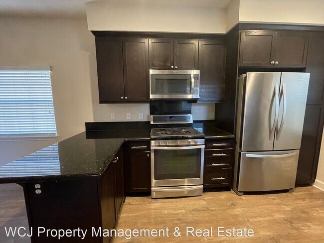 Building Photo - 3 br, 2.5 bath House - 5550 Aguacate St.