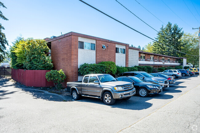 Salmon Creek Apartments