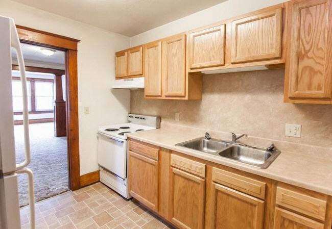 Building Photo - 2 bedroom in Lock Haven PA 17745