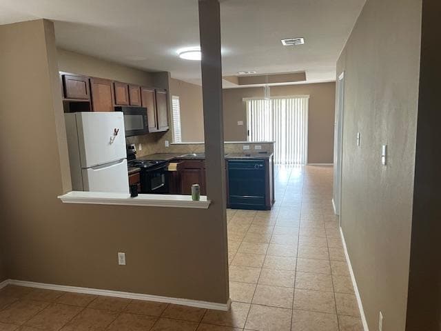 Building Photo - 3505 Bach Dr