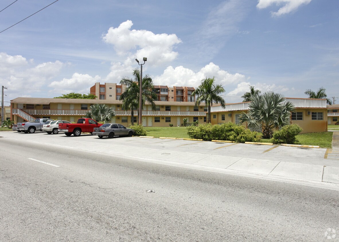 Foto del edificio - Marshall Apartments