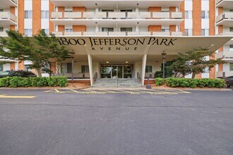 Building Photo - 1800 Jefferson Park Ave