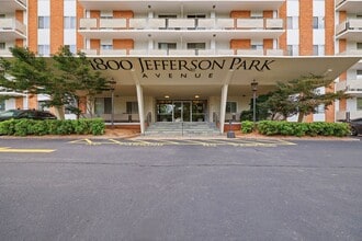 Building Photo - 1800 Jefferson Park Ave