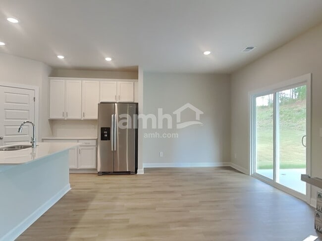 Building Photo - 202 Granby Trl