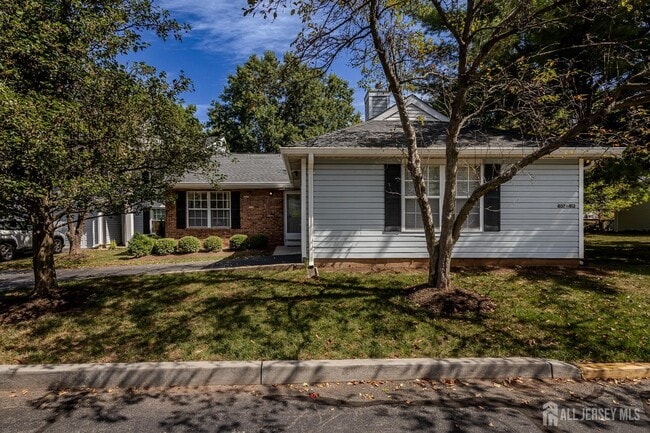 Building Photo - 412 Hawkshead Way