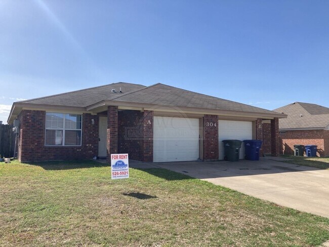 Foto del edificio - 304 Primrose