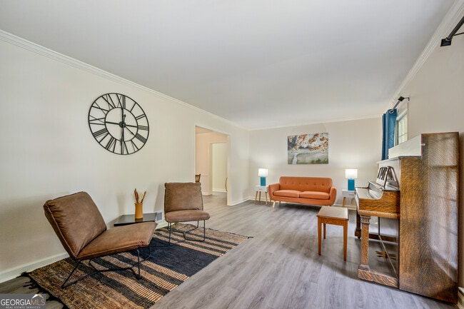 Foto del edificio - 2431 Weatherford Ct