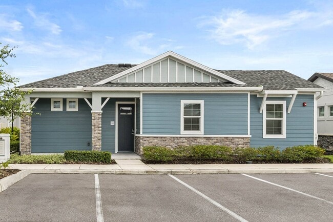 Building Photo - Avilla Suncoast