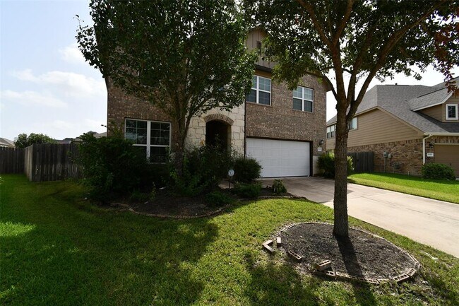 Building Photo - 27002 Triana River Cir