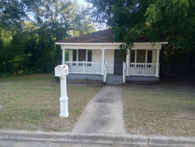 Building Photo - 1225 Glendale Ave