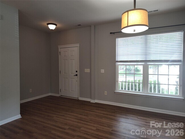 Building Photo - 16121 Long Talon Way
