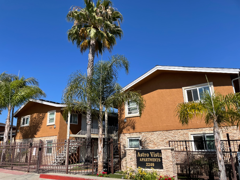 Primary Photo - 2269 Ulric St