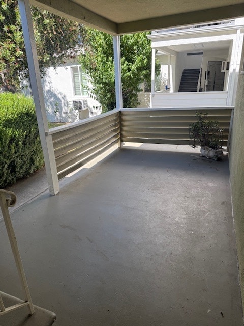 Building Photo - 12747 Oxnard St