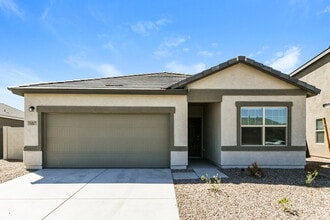 Building Photo - 3987 E Haley Dr