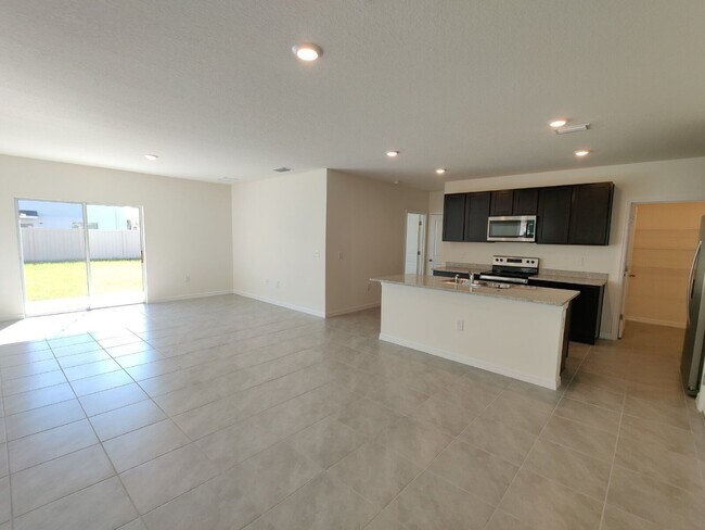 Foto del edificio - 34228 Jasper Stone Dr
