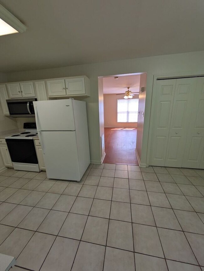 Foto del edificio - 2BD/2.5BA Unit at Water Oaks!