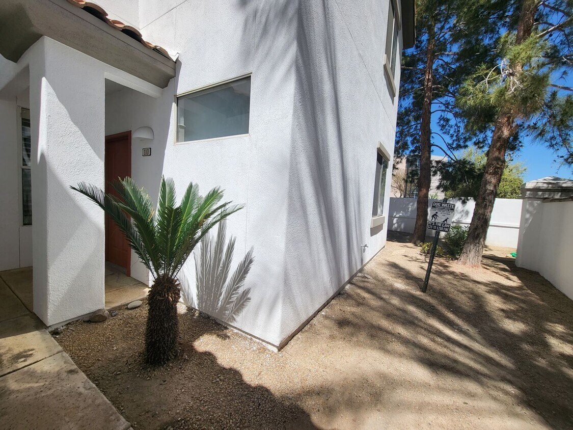 Primary Photo - 2 Bedroom 2 Bathroom Villas at Bellagio To...