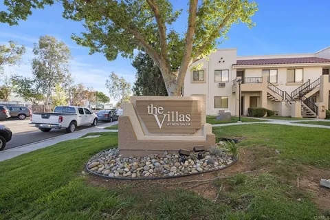 Foto del edificio - 8476 New Salem St