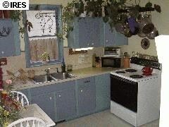 Foto del edificio - 2 br, 1 bath House - 1010 E. 4th Street