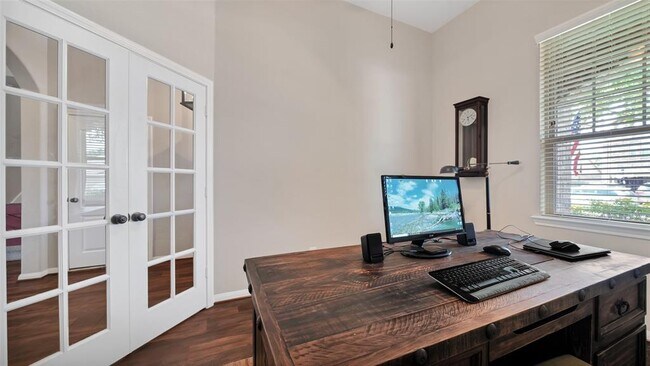 Building Photo - 17010 Sculptured Rock Ln